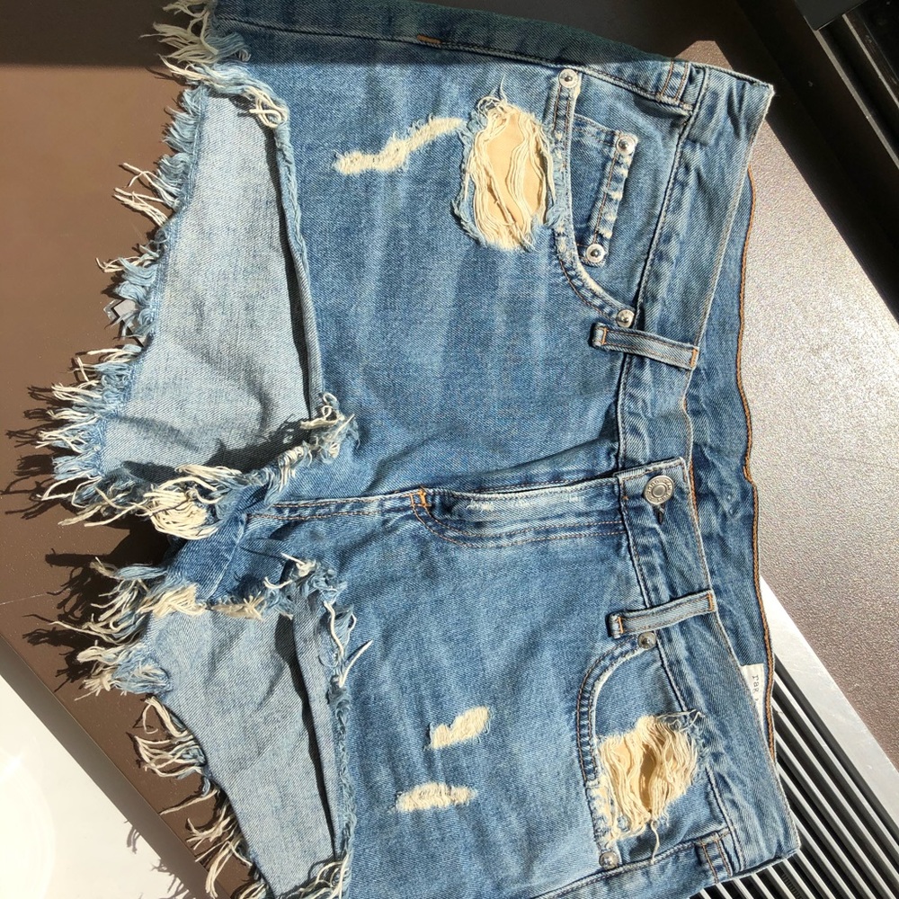Rag & Bone size 29 cutoff denim shorts